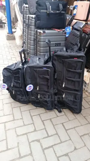 3 Sizes Omaya Travelbag