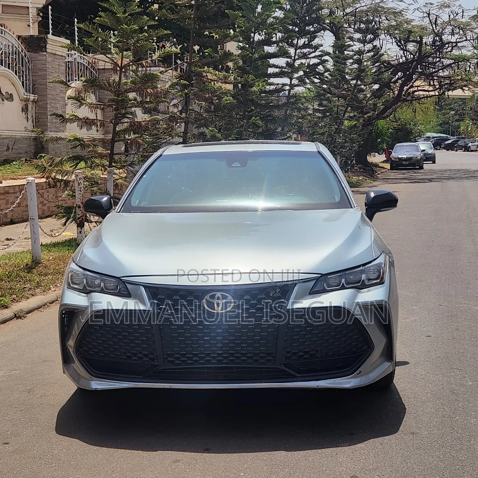 Toyota Avalon 2019 Silver