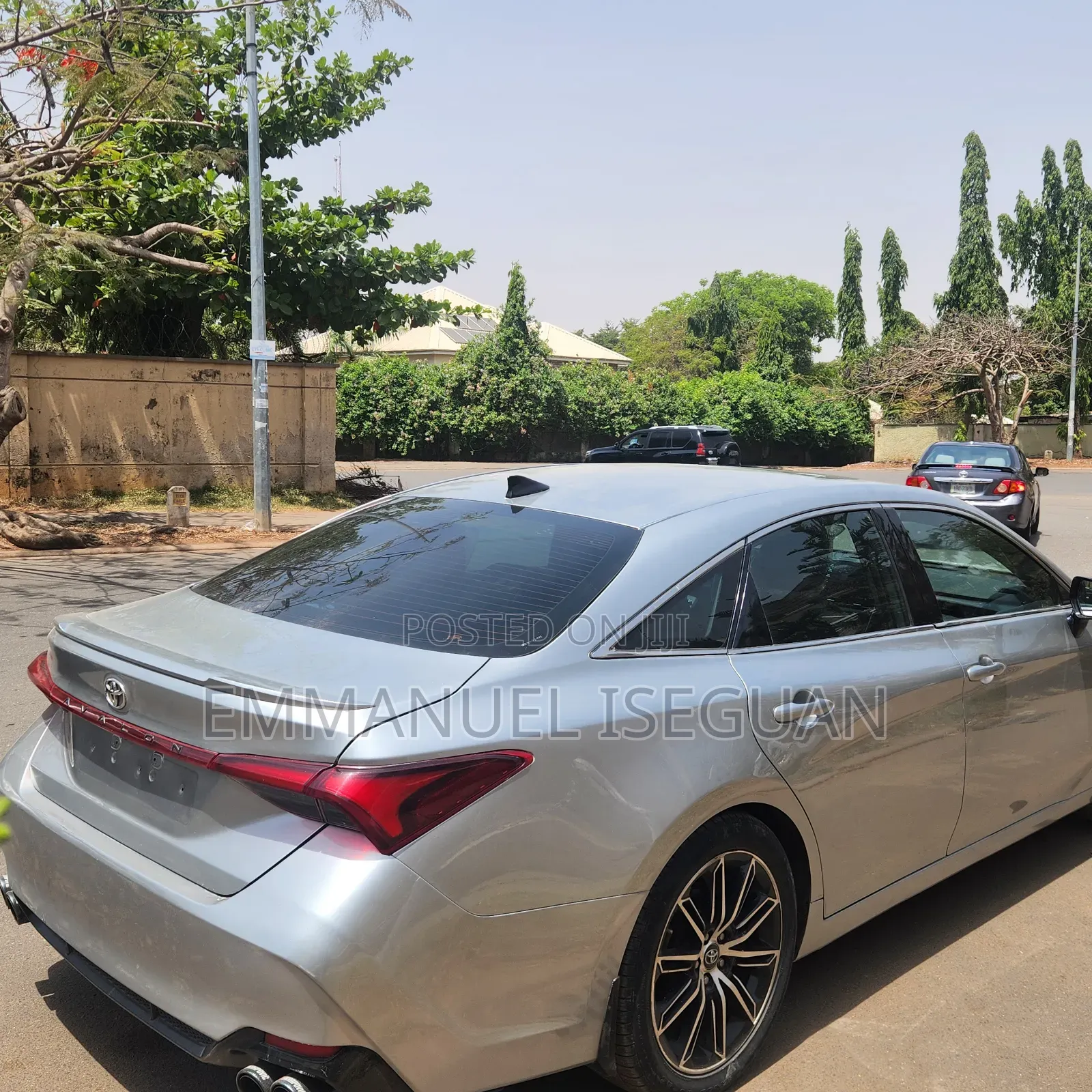 Toyota Avalon 2019 Silver