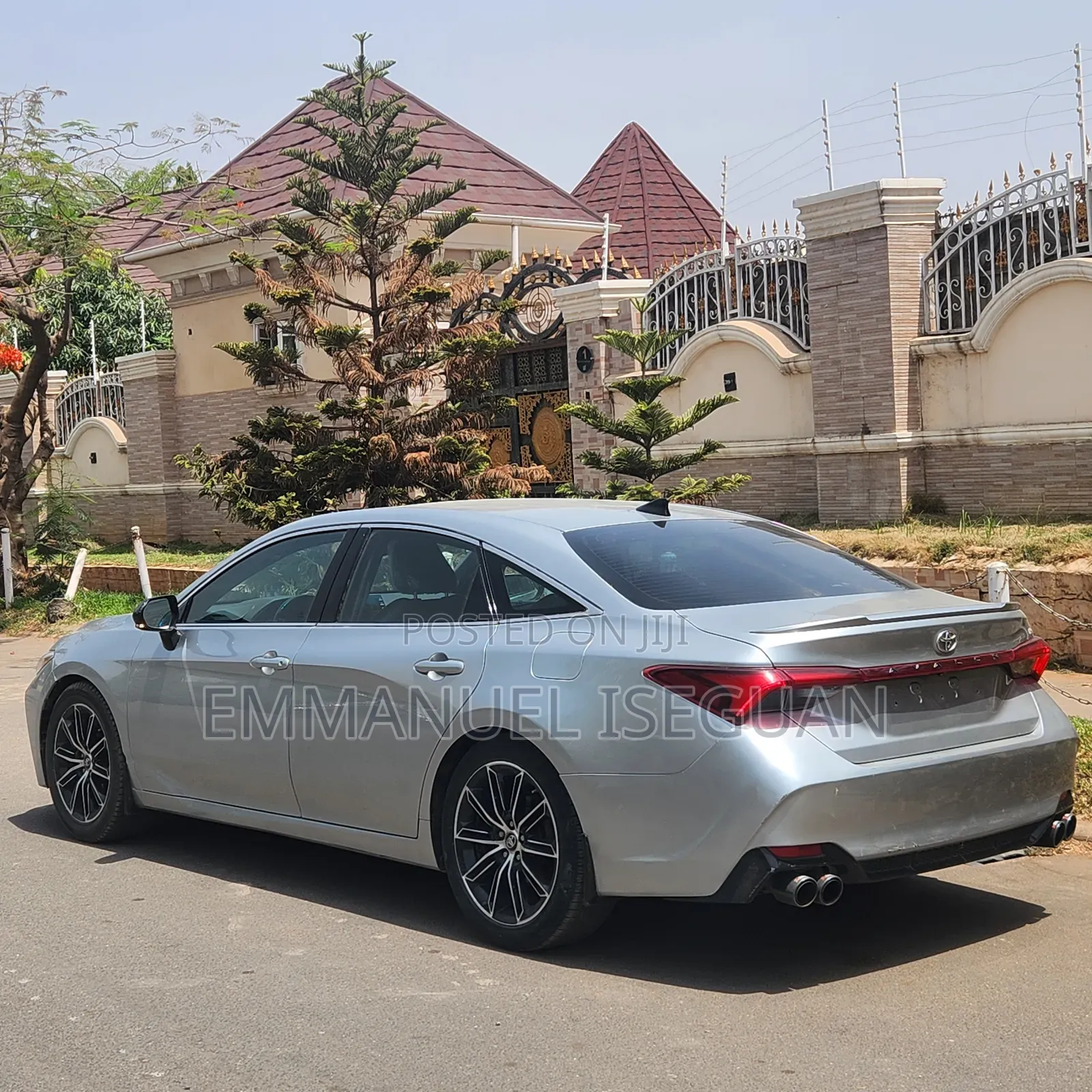 Toyota Avalon 2019 Silver