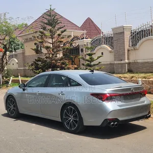 Toyota Avalon 2019 Silver