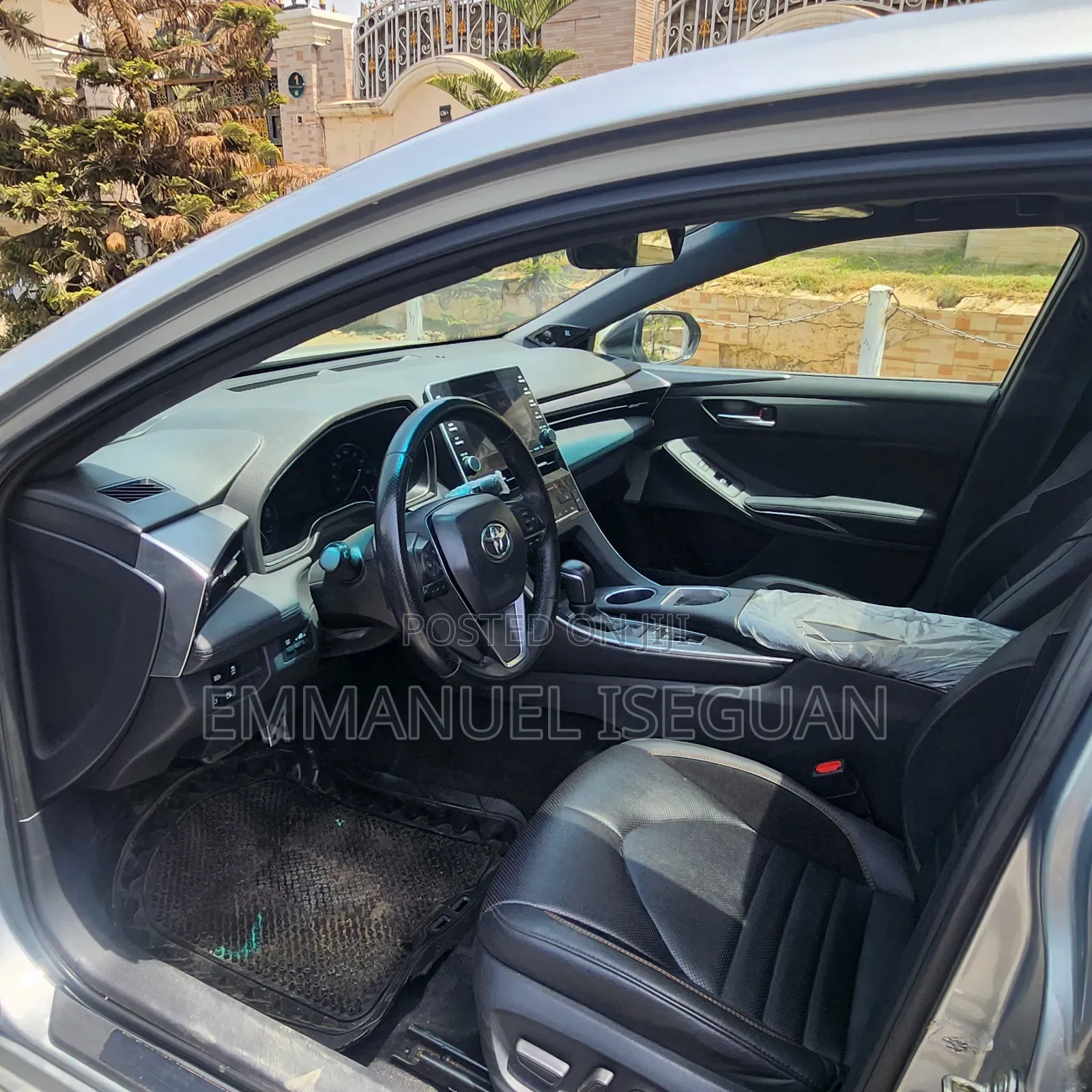 Toyota Avalon 2019 Silver