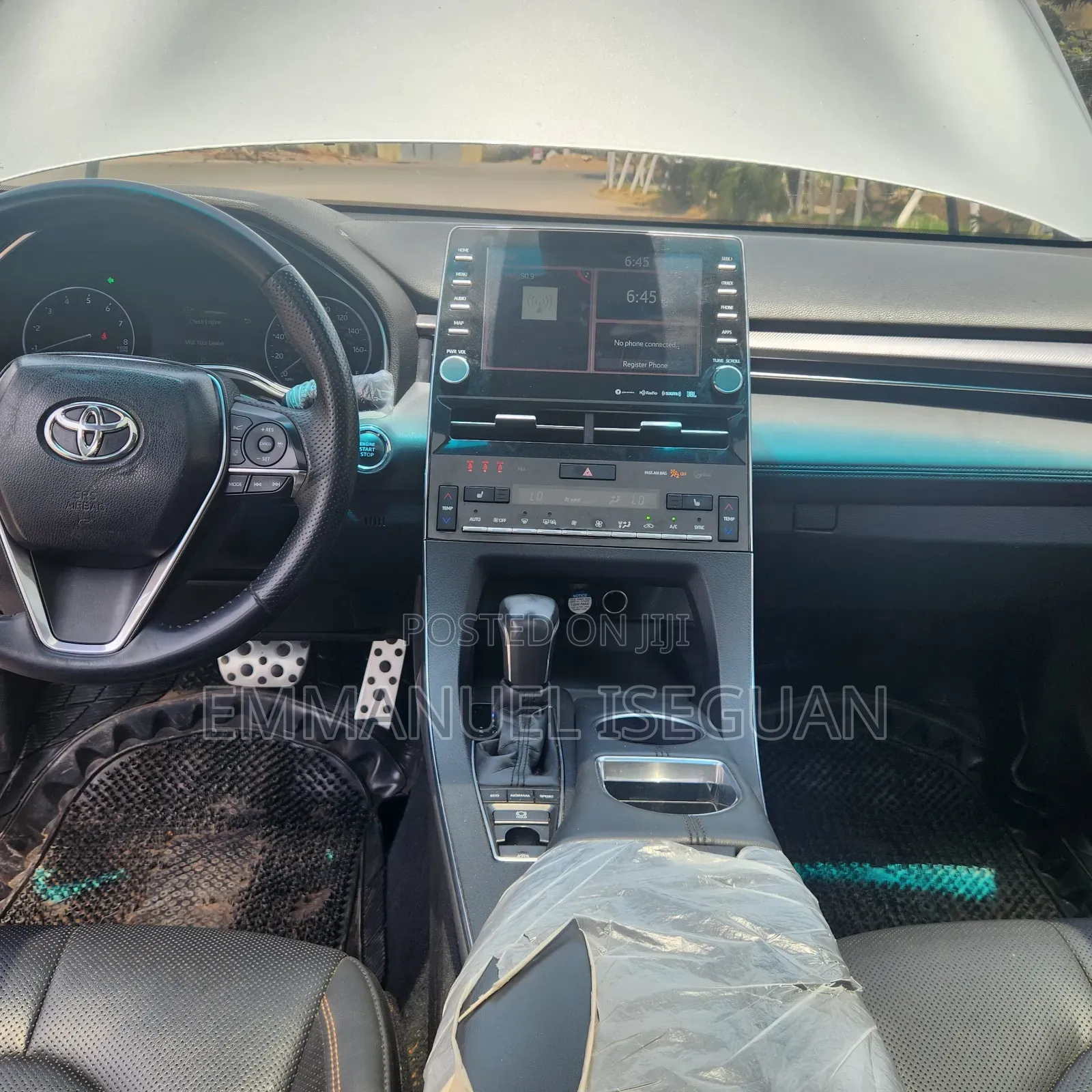 Toyota Avalon 2019 Silver
