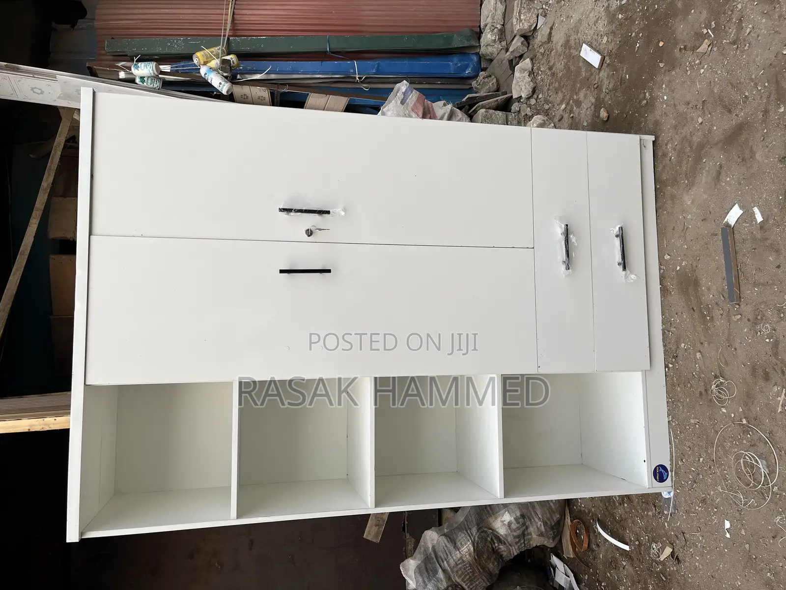 4ft by 6ft Wardrobe Off-White
