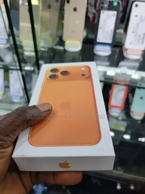 New Apple iPhone 17 Pro Max 256 GB Orange