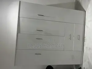5ft by 6ft Wardrobe Off