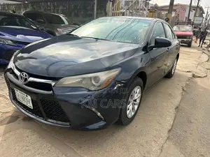Toyota Camry 2017 Blue