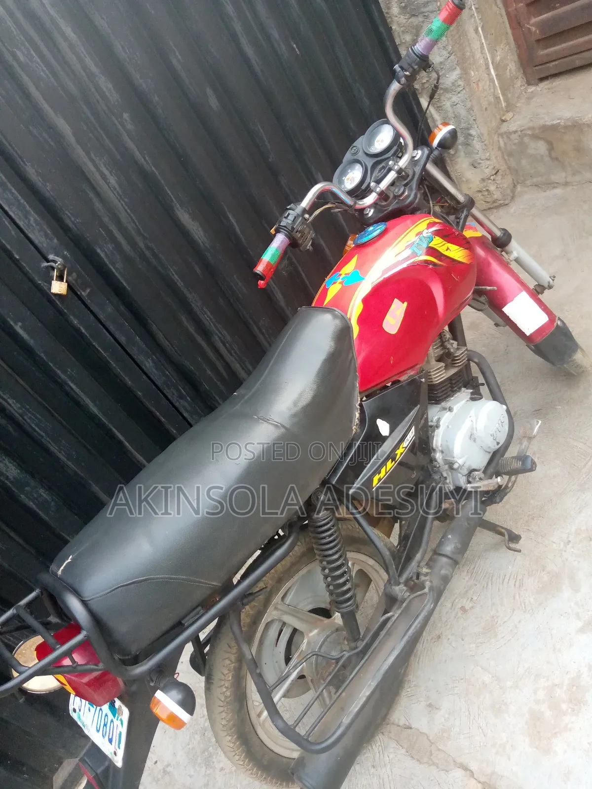 TVS HLX Plus ES 2020 Red