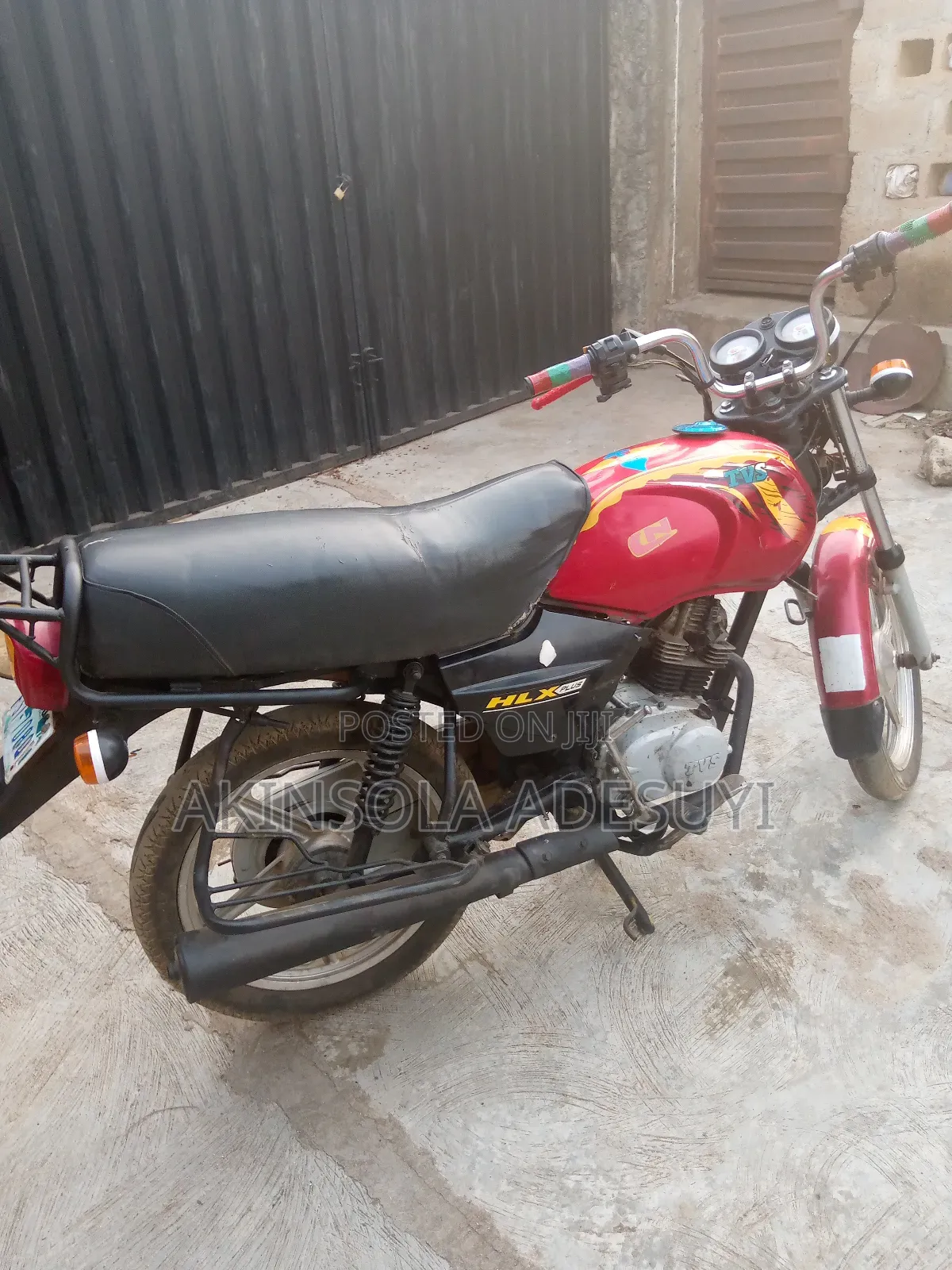 TVS HLX Plus ES 2020 Red