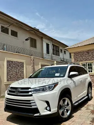 Toyota Highlander Limited 4x4 V6 (3.5L 6cyl 8A) 2017 White