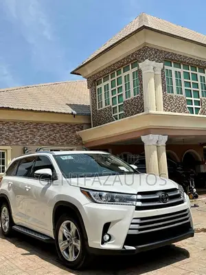 Toyota Highlander Limited 4x4 V6 (3.5L 6cyl 8A) 2017 White