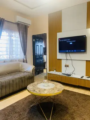 Luxury Service Apartments
