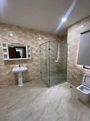 Furnished 3bdrm Apartment in Main Gusape, Guzape District for rent