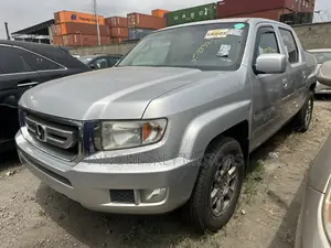Honda Ridgeline 2011 Silver