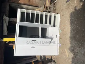 6ft by 6ft Wardrobe Off