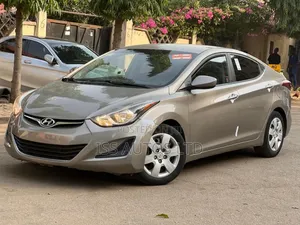 Hyundai Elantra SE 4dr Sedan (1.8L 4cyl 6M) 2014 Gray