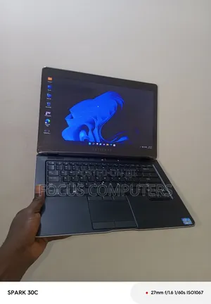 Laptop Dell Latitude 6430u 8GB Intel Core i7 SSD 128GB