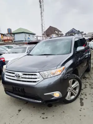 Toyota Highlander 2013 Green