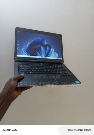 Laptop Dell Latitude 6430u 8GB Intel Core i7 SSD 128GB