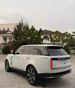 Land Rover Range Rover Vogue 2023 White
