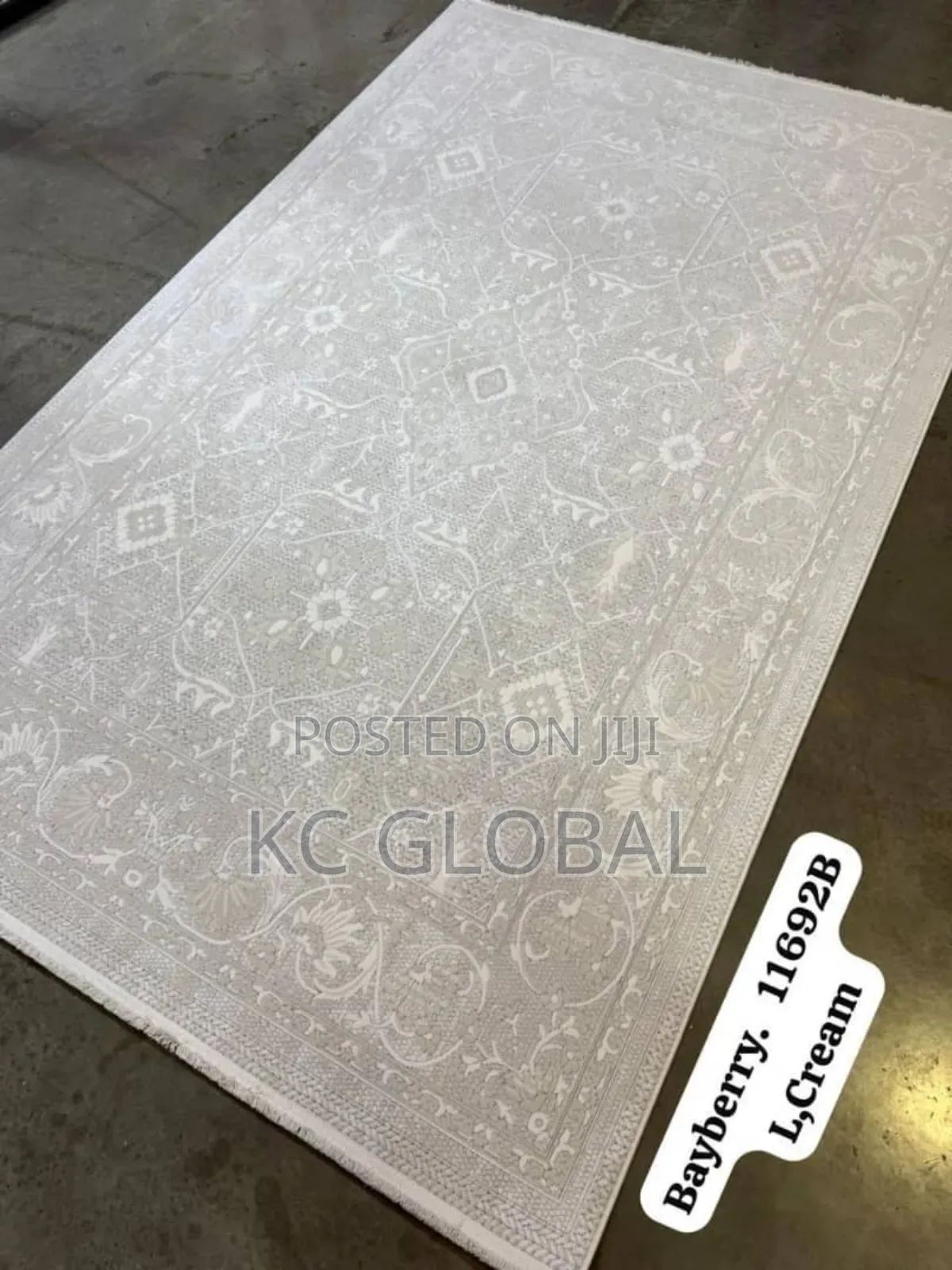 Good Center Rug Available