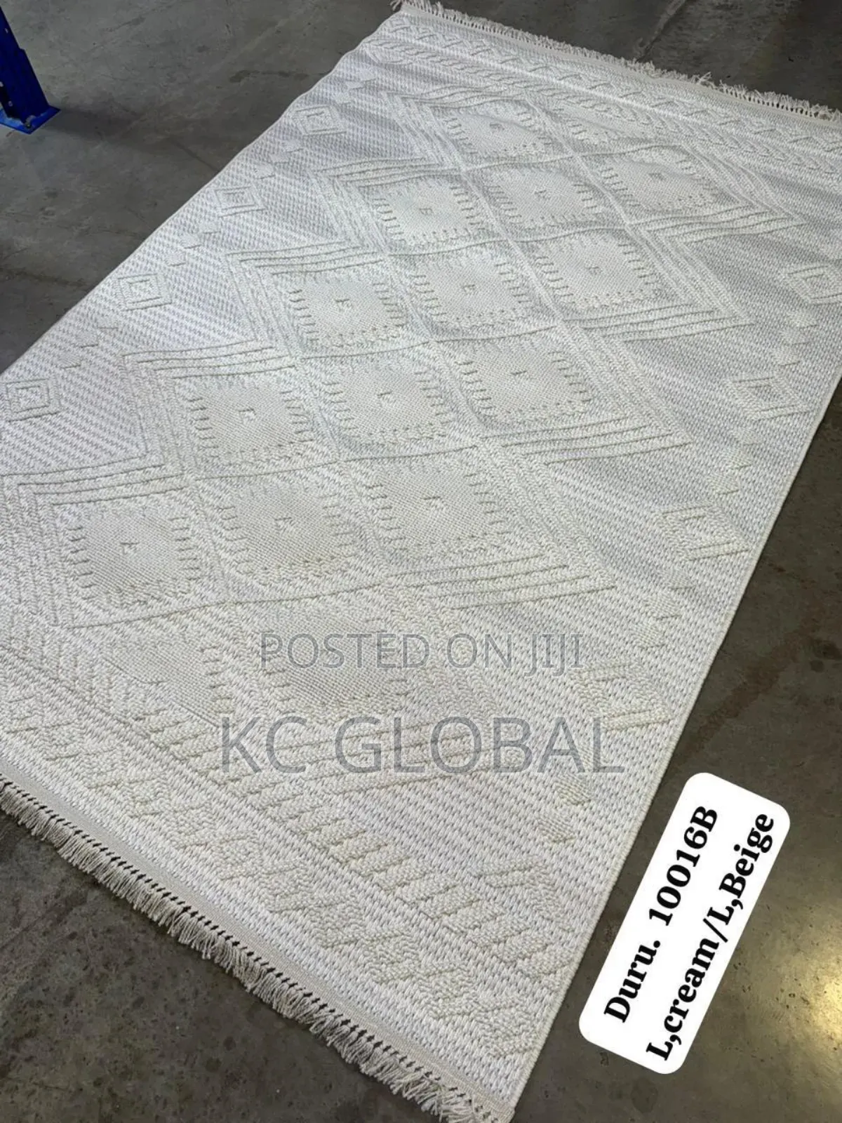Good Center Rug Available