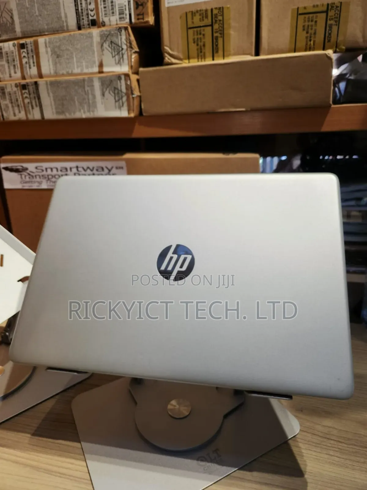 Laptop HP 15-dw0037wm 8GB Intel Core i5 HDD 1T