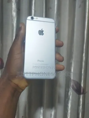 Apple iPhone 6 16 GB Silver