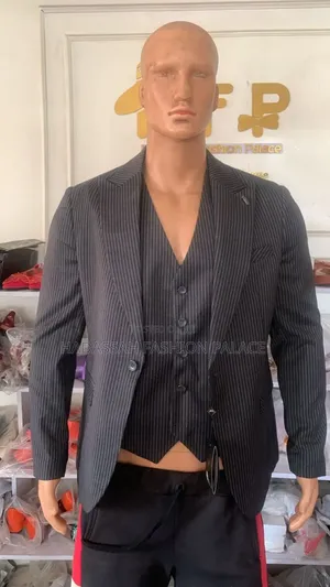 Men Stripe 3 Piece Suit Size 50