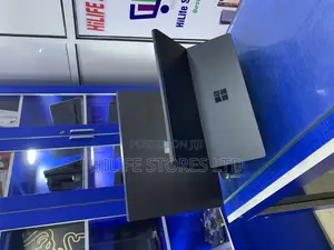 Laptop Microsoft Surface Pro 11th Edition, a Copilot+ PC 16GB SSD 512GB