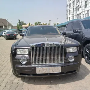 Rolls-Royce Phantom 2009 Brown