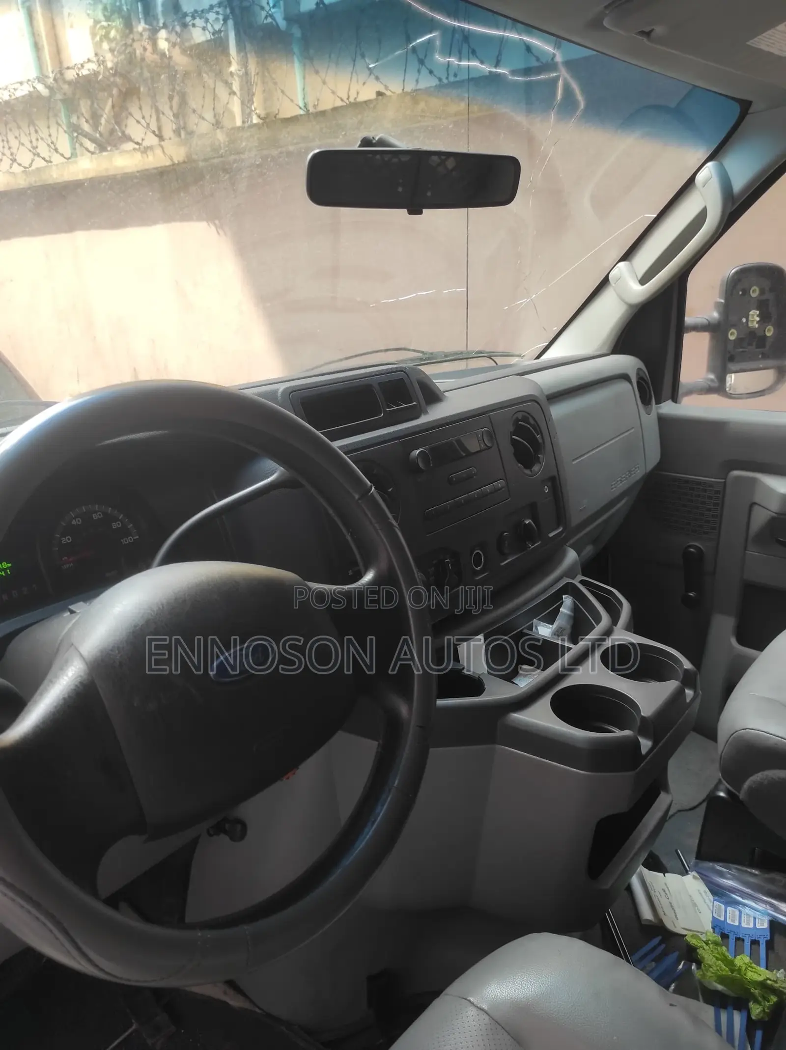 Ford E-150 2012 White