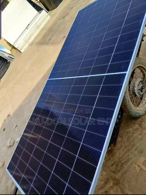 550watts 144cells High Efficiency Jinko Biafacial Solar Panels