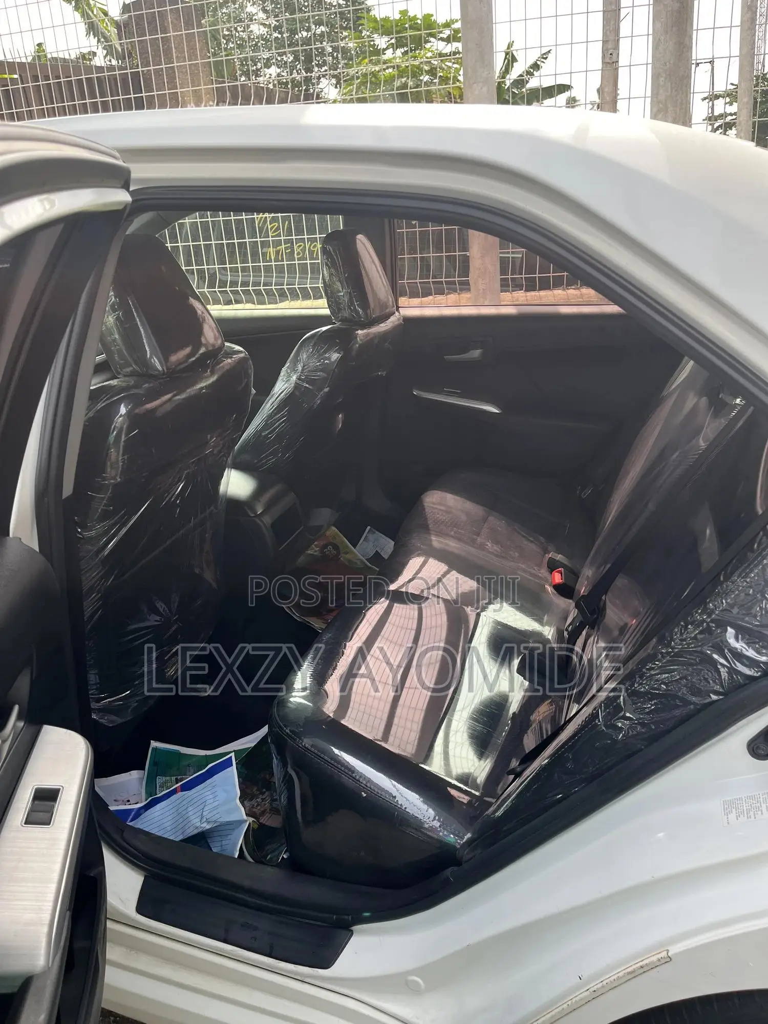 Toyota Camry SE 4dr Sedan (2.5L 4cyl 6A) 2013 White