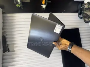 Laptop Dell Precision 5530 16GB Intel Core i7 SSD 512GB