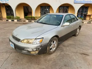 Lexus ES 300 1999 Silver