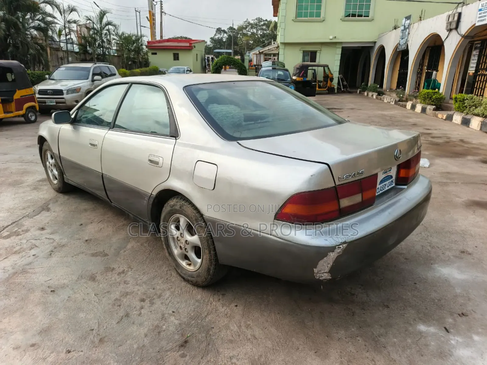 Lexus ES 300 1999 Silver