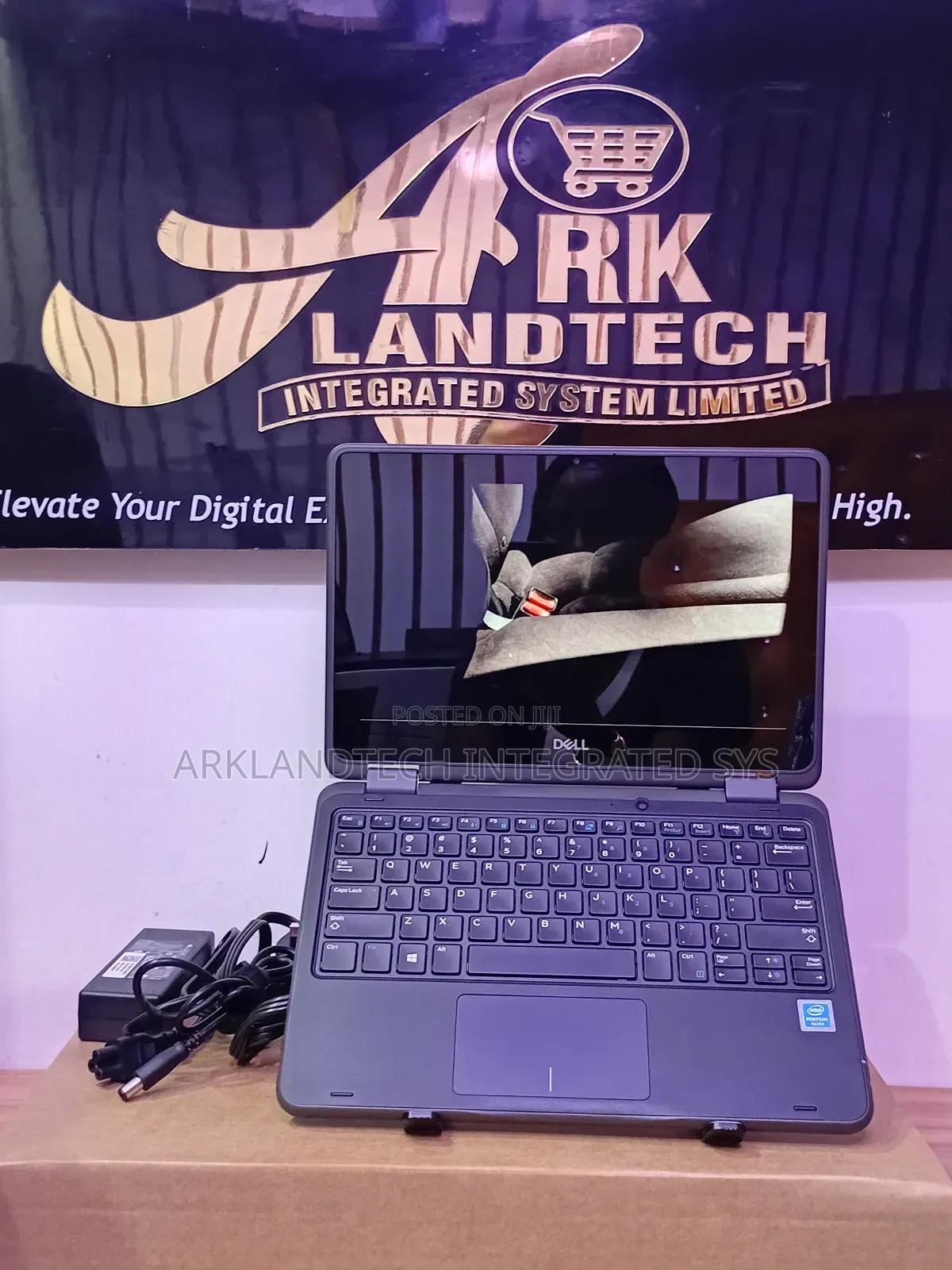 Laptop Dell Latitude E7450 8GB Intel Pentium SSD 256GB