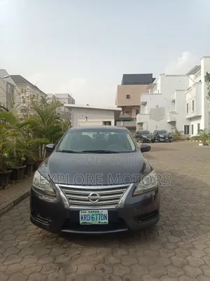 Nissan Sentra 2013 Black