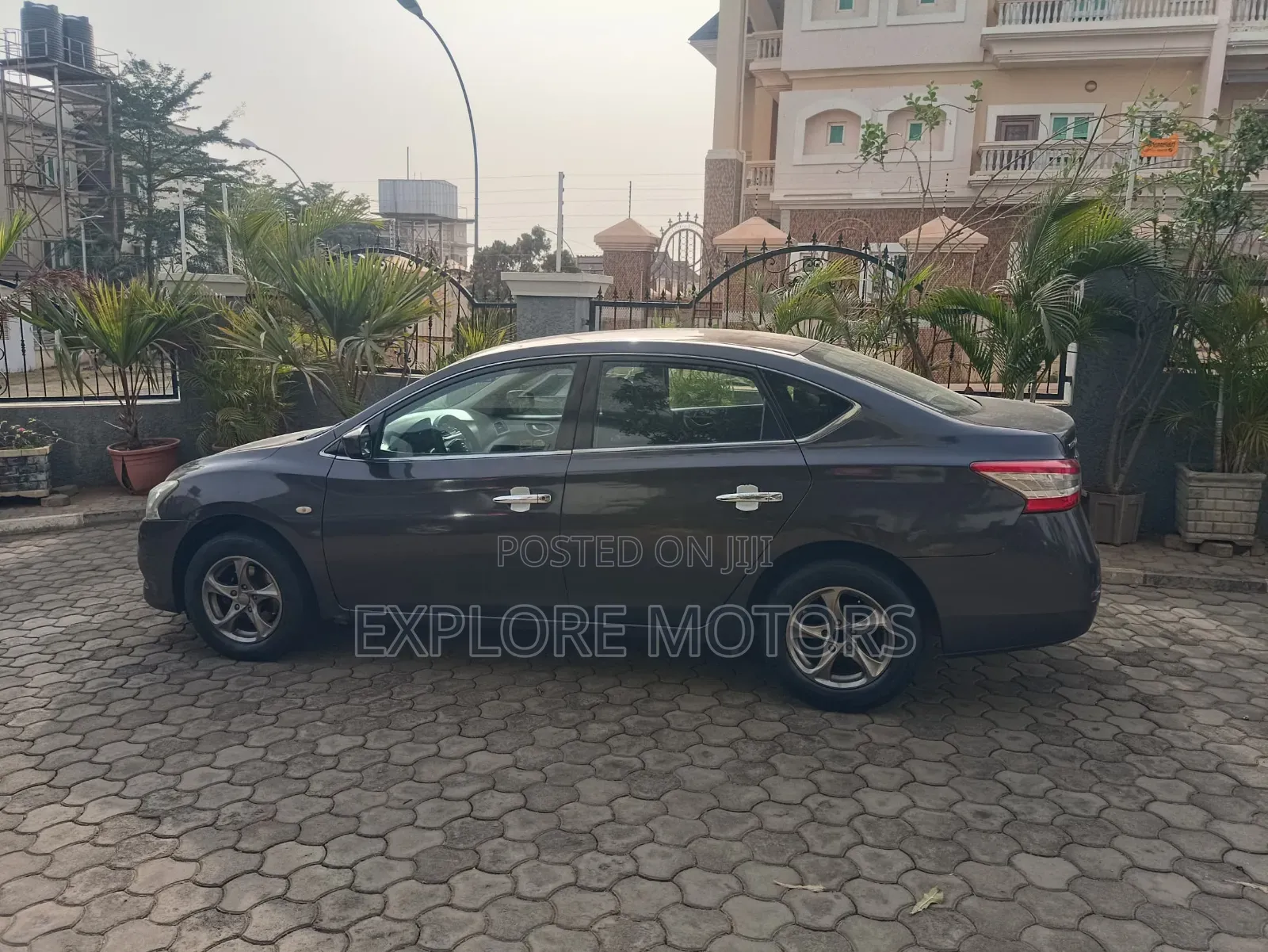 Nissan Sentra 2013 Black
