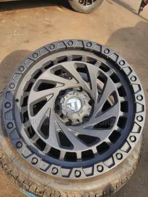17-inch Off-road Rim.(Fuel)