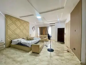 3bdrm Townhouse / Terrace in Lekki for rent