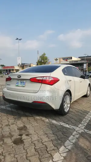 Clean Saloon Car Hire Within Lagos