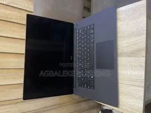 Laptop Dell Precision 15 5540 16GB Intel Core i7 SSD 512GB