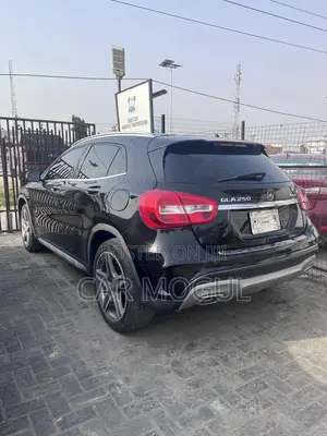 Mercedes-Benz GLA 250 2017 Black