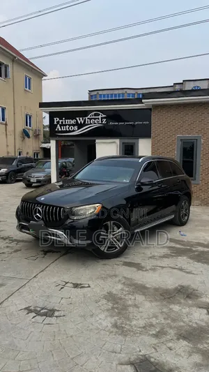 Mercedes-Benz GLC-Class 2016 Black