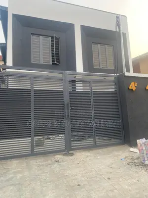 3bdrm Duplex in Ikosi for rent