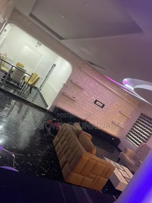 4bdrm Bungalow in Akala Express for rent