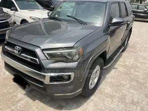 Toyota 4-Runner 2011 Gray
