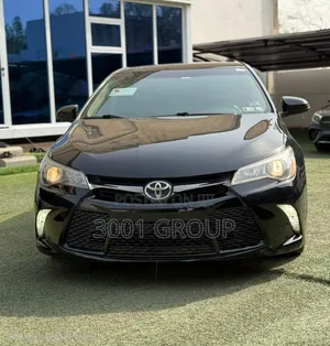 Toyota Camry 2016 Black
